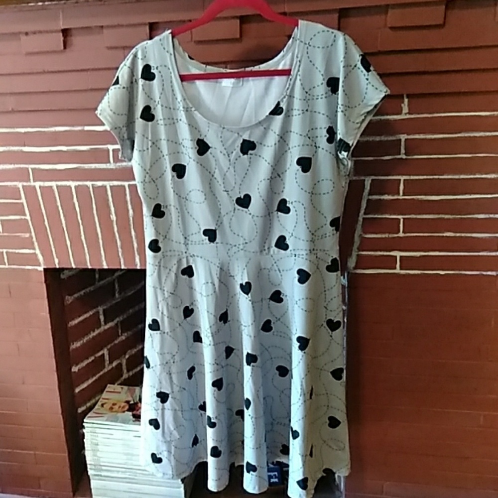 Dress with hearts pattern